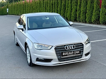Audi A3, 2015г, передний привод, робот