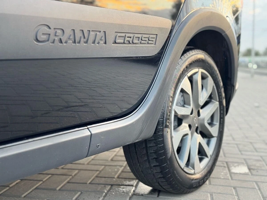 Lada (ВАЗ) , 2023г., передний привод, механика