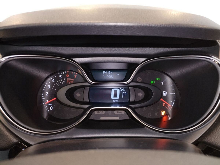 Renault , 2021г., передний привод, автомат