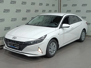 Hyundai Elantra, 2022г, передний привод, механика