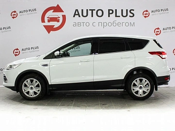 Ford Kuga, 2015г, передний привод, автомат
