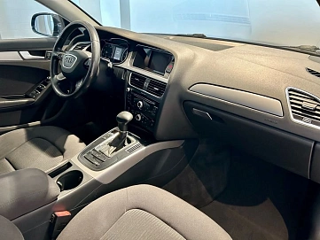 Audi A4, 2013г, передний привод, автомат