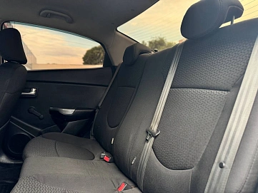 Kia Rio, 2015г, передний привод, механика