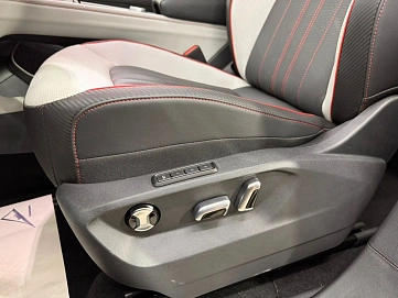 Volkswagen , 2025г., полный привод, робот