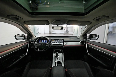 Geely Coolray, 2021г, передний привод, робот