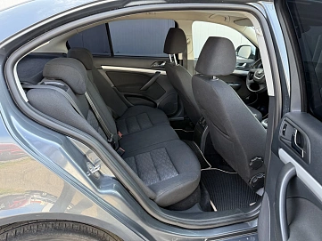 Skoda Octavia, 2011г, передний привод, робот