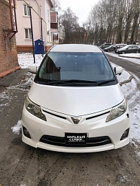 Toyota Estima, 2012г, передний привод, вариатор