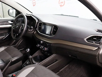 Lada (ВАЗ) Vesta, 2023г, передний привод, механика