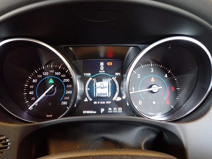 Jaguar XE, 2016г., полный привод, автомат