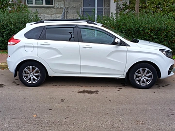 Lada (ВАЗ) XRAY, 2019г, передний привод, робот