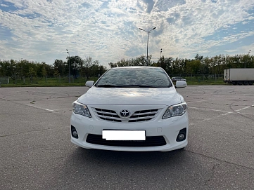 Toyota Corolla, 2012г, передний привод, автомат