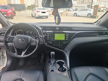 Toyota Camry, 2019г, передний привод, автомат