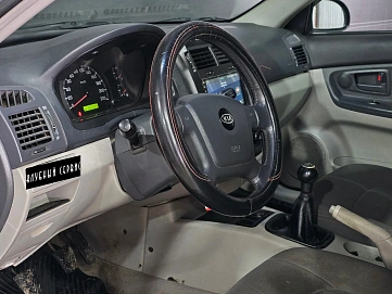 Kia Cerato, 2006г, передний привод, механика