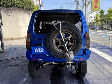Suzuki Jimny, 2011г, полный привод, механика