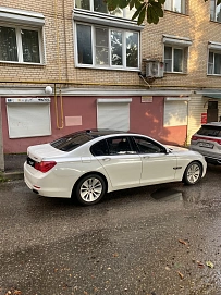 BMW 7 серии, 2011г, полный привод, автомат
