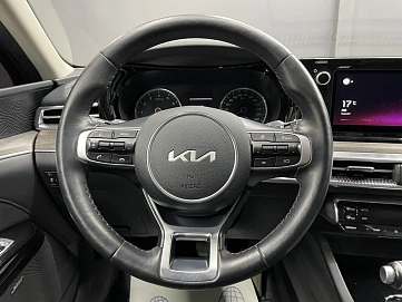 Kia K5, 2021г, передний привод, автомат
