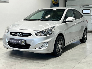 Hyundai Solaris, 2013г, передний привод, автомат