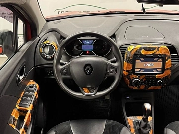 Renault Kaptur, 2018г, передний привод, автомат