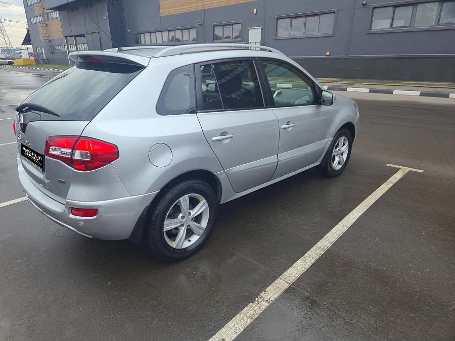 Renault Koleos, 2012г., полный привод, автомат