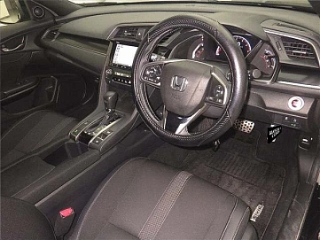 Honda Civic, 2020г, передний привод, вариатор