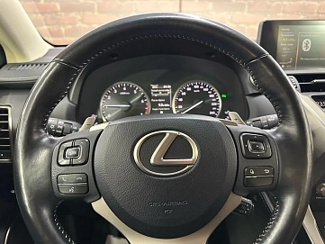 Lexus NX, 2017г, полный привод, вариатор