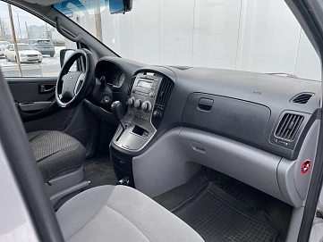 Hyundai , 2011г., передний привод, автомат