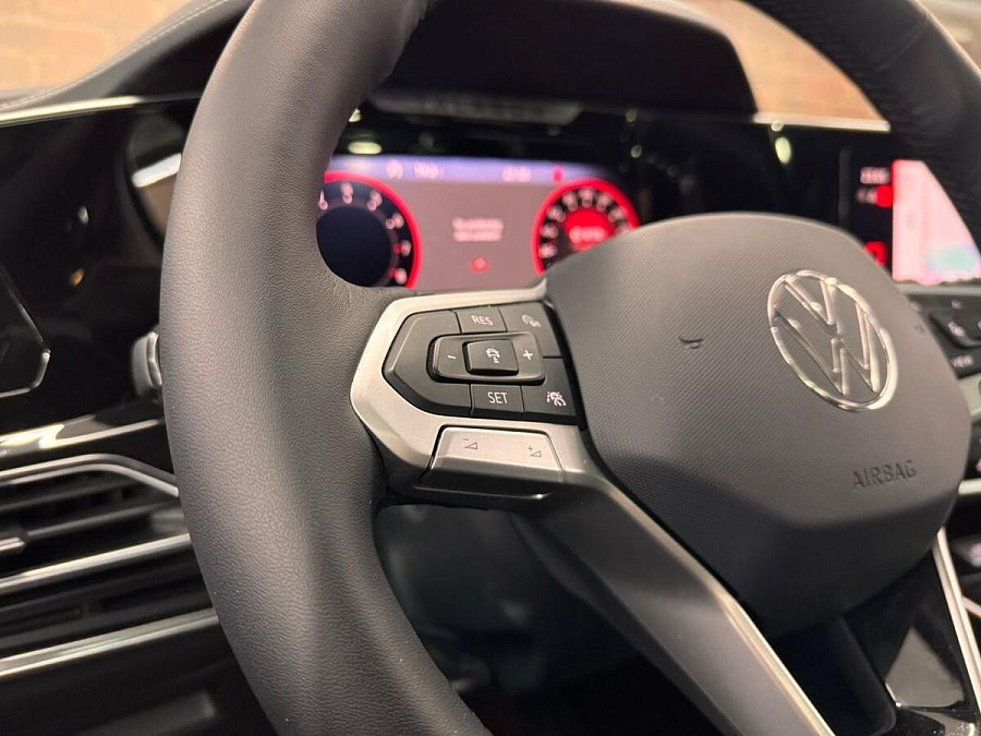 Volkswagen Talagon, 2023г., полный привод, робот
