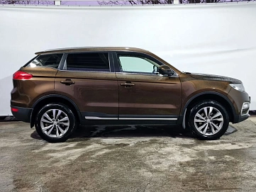 Geely Atlas, 2019г, передний привод, автомат
