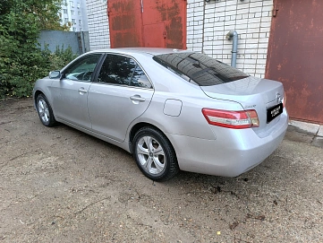 Toyota Camry, 2010г, передний привод, автомат