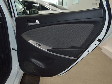 Hyundai Solaris, 2012г, передний привод, механика