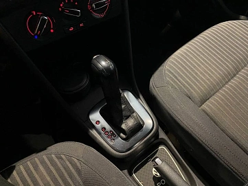 Volkswagen Polo, 2011г, передний привод, автомат
