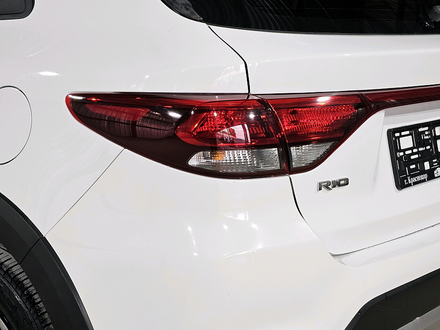 Kia , 2020г., передний привод, автомат