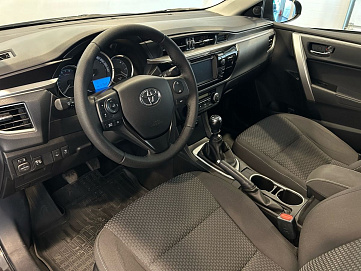 Toyota Corolla, 2014г, передний привод, механика