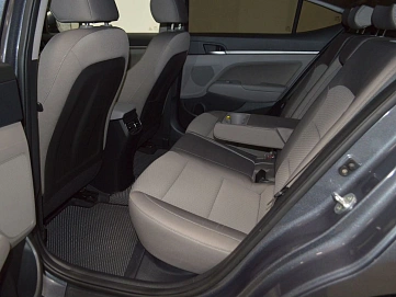 Hyundai Elantra, 2020г, передний привод, механика