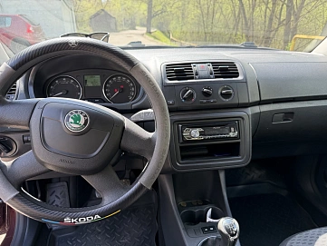 Skoda Fabia, 2012г., передний привод, механика