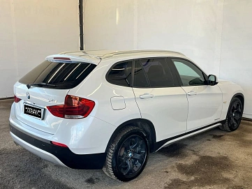BMW X1, 2011г, полный привод, автомат