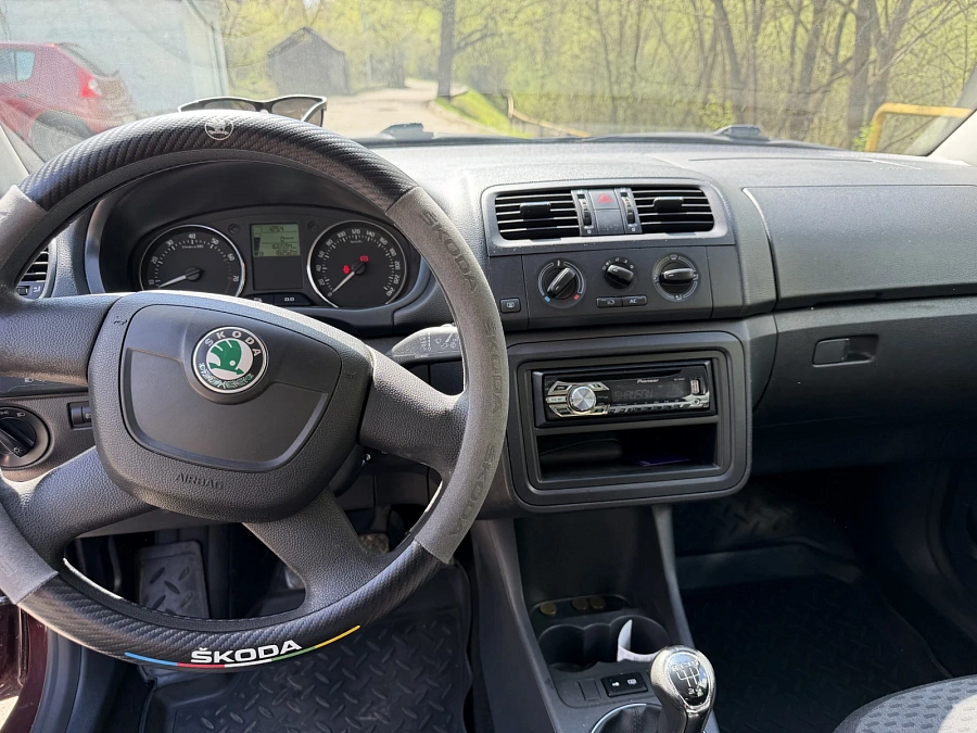 Skoda Fabia, 2012г., передний привод, механика