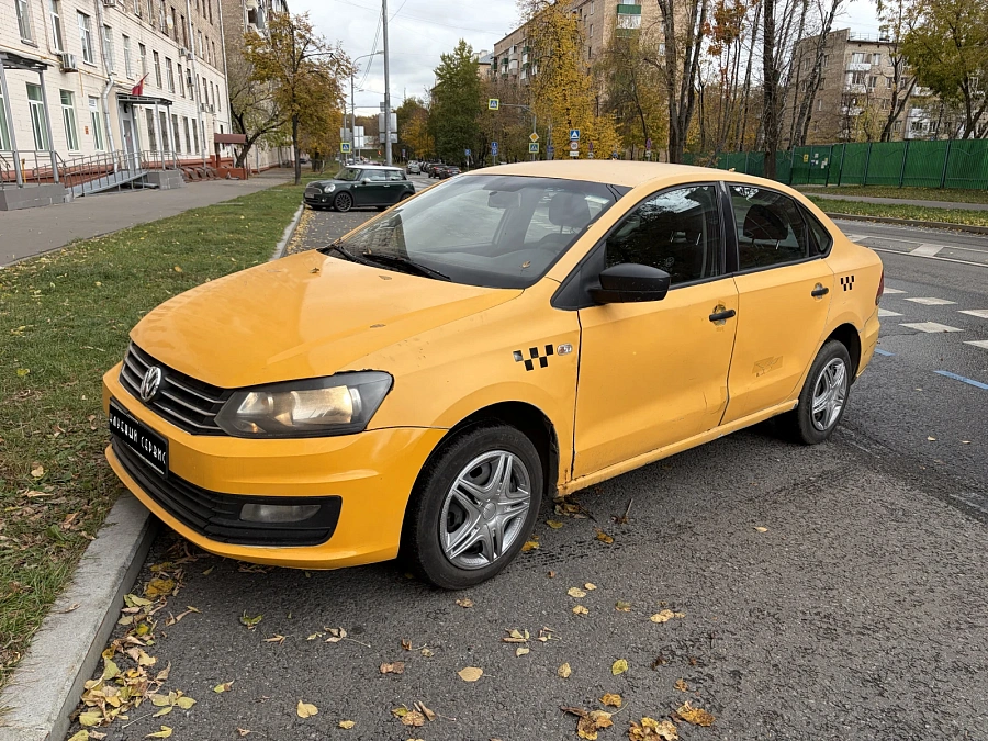 Volkswagen Polo, 2016г., передний привод, механика