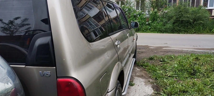 Suzuki Grand Vitara, 2002г., полный привод, автомат