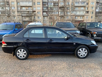 Mitsubishi Lancer, 2006г, передний привод, механика