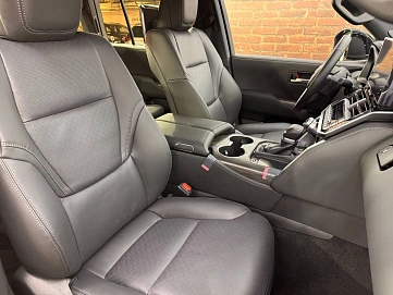 Toyota Land Cruiser, 2025г, полный привод, автомат