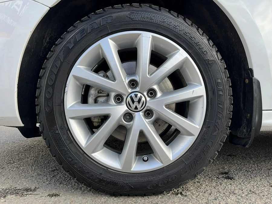 Volkswagen Jetta, 2013г., передний привод, робот