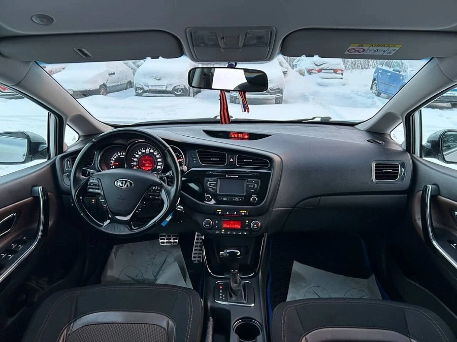 Kia Ceed, 2014г., передний привод, автомат