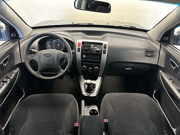 Hyundai Tucson, 2008г, передний привод, механика
