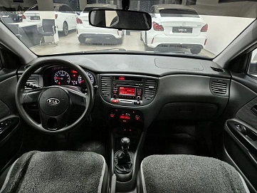 Kia Rio, 2010г, передний привод, механика