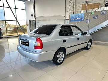 Hyundai Accent, 2006г, передний привод, механика