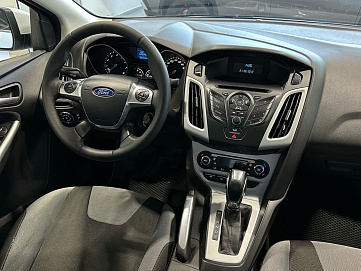 Ford Focus, 2012г, передний привод, робот