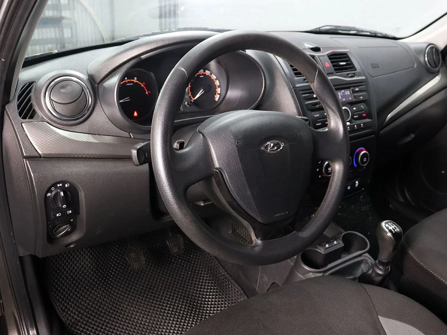 Lada (ВАЗ) Granta, 2020г., передний привод, механика