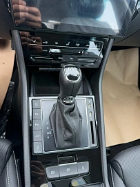 Skoda Superb, 2025г, передний привод, робот