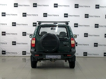 Chevrolet Niva, 2005г, полный привод, механика